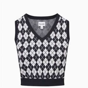 Aritzia Black and White Argyle Crop Vest